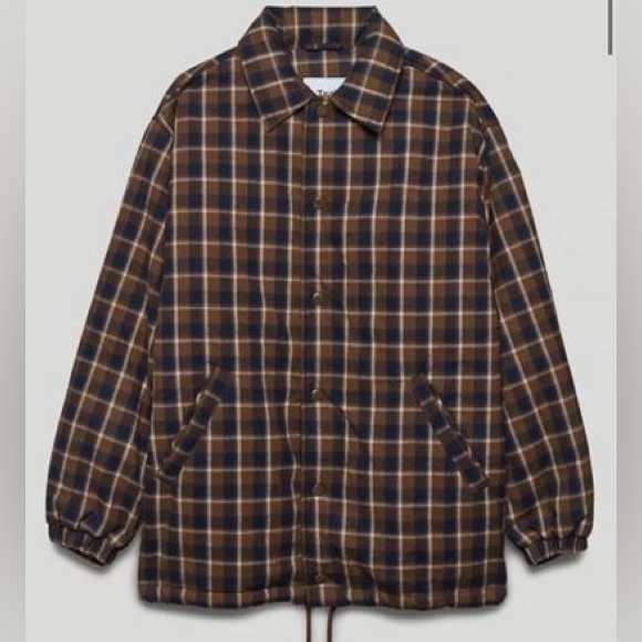 Aritzia Jackets & Blazers - TNA Coaches Jacket